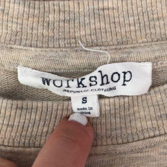 Long Sleeve Top - Picture 4 of 6